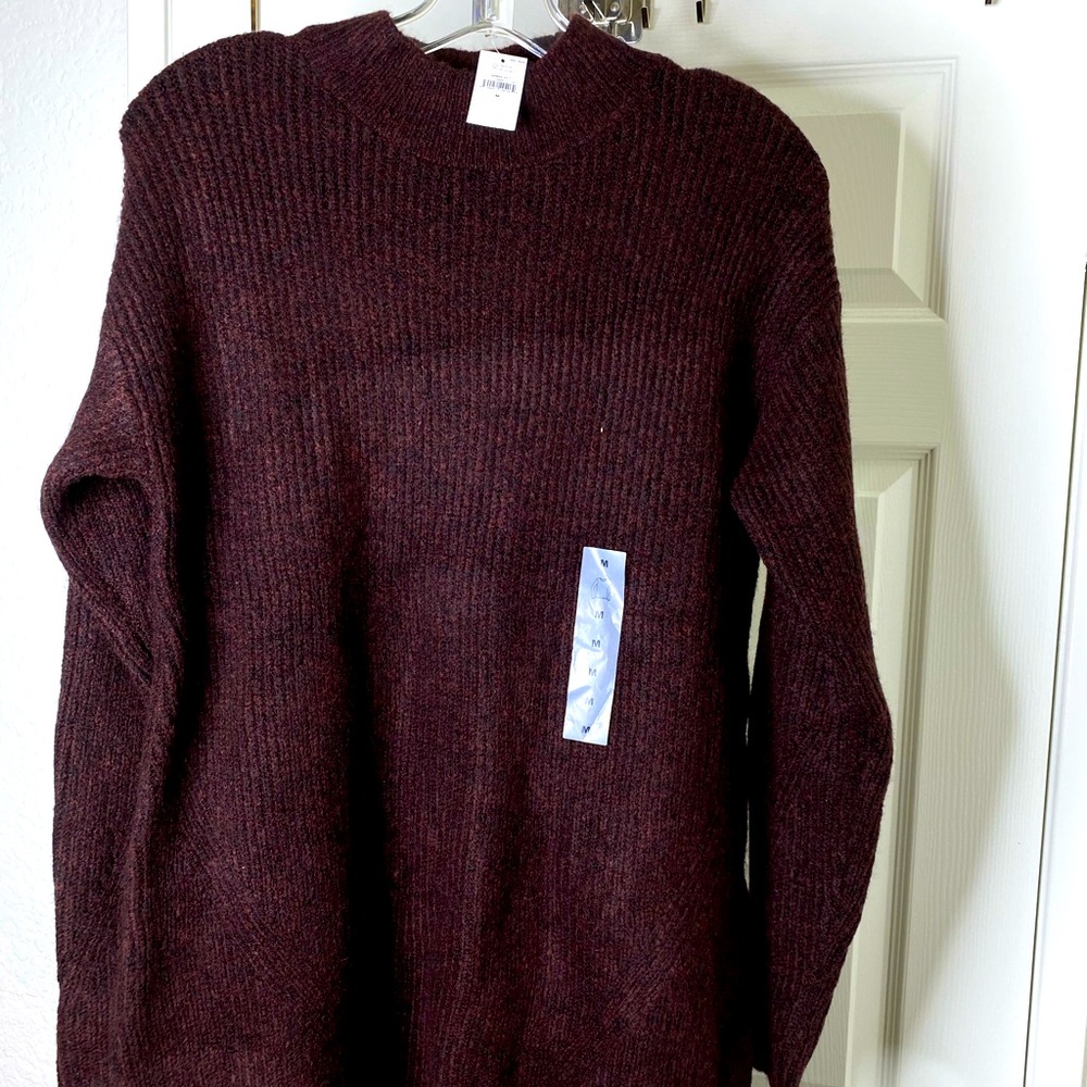 OLD NAVY wine-colored funnel neck sweater